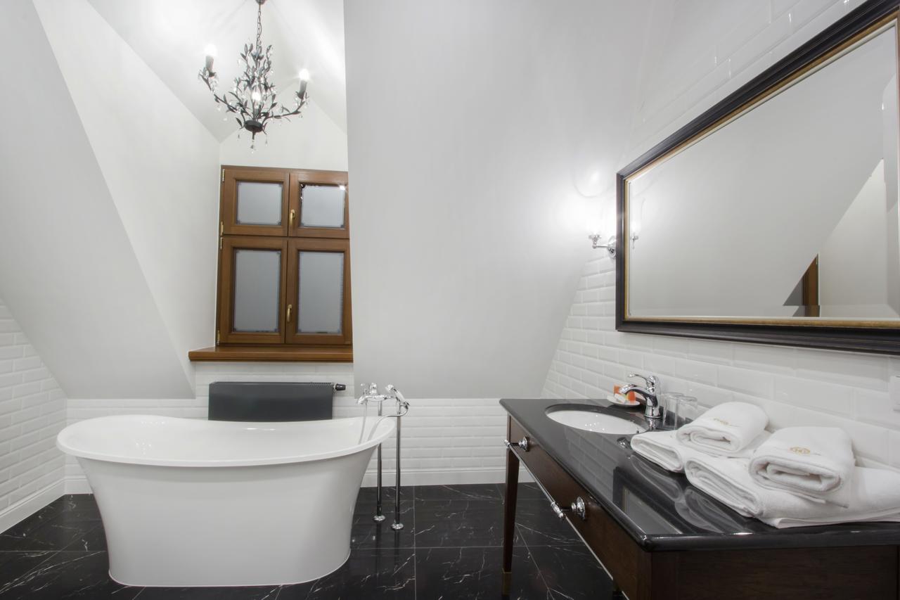 Hg Hotel Toszek Luaran gambar