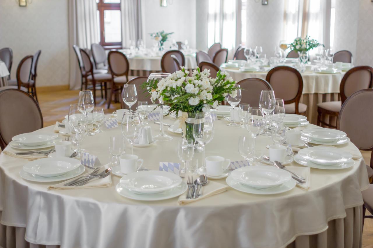Hg Hotel Toszek Luaran gambar